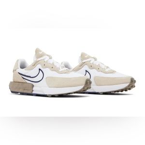Nike Fontanka Waffle in seadrift/blackend blue-white-khaki